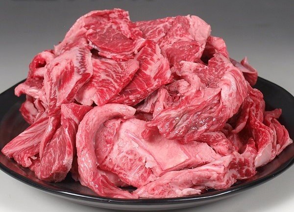 【煮込み用に最適】　黒毛和牛　赤身スジ肉　500g×2サムネイル