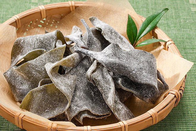 【2袋】食べる根昆布/北海道産・天然根昆布使用!甘酸っぱくやわらかい。サムネイル