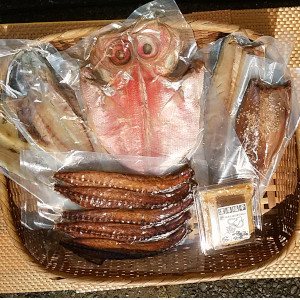 【お歳暮・ギフト】手造り無添加天日干 6種セット 千葉県鴨川湾産